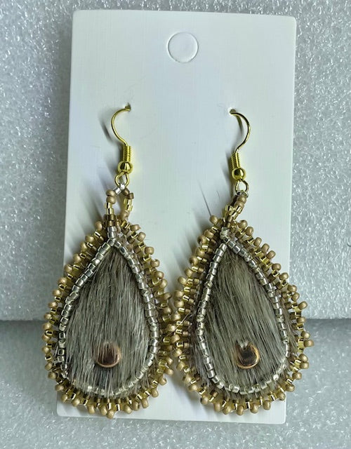 pear furred iceseal earrings
